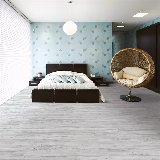 Piastrella in vinile PVC LVT con venature del legno, senza colla, pavimenti sfusi